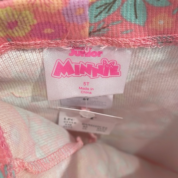 🍉 NWT Disney Jr. Minnie Floral Pink Shorts Girls 5T - Picture 3 of 3